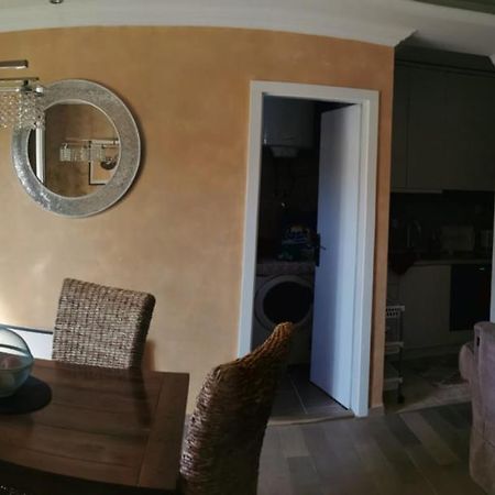 Lux Apartman Lena เบลเกรด ภายนอก รูปภาพ