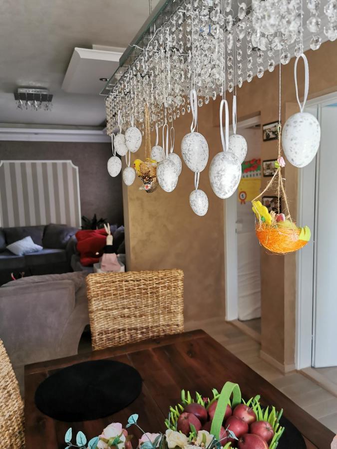 Lux Apartman Lena เบลเกรด ภายนอก รูปภาพ